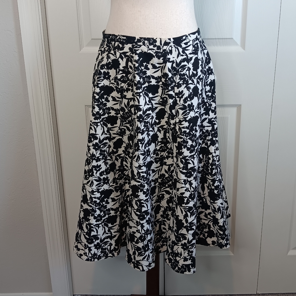 Apostrophe Black and White A-Line Skirt